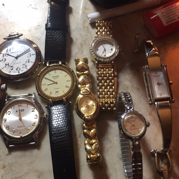 Watches - Picture 5 of 5